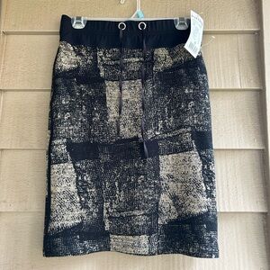 Joseph Ribkoff NEW skirt. Drawstring waistband, fully lined
